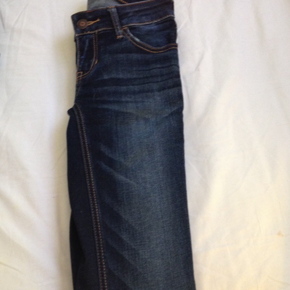 Jeans - Picture 2 of 3