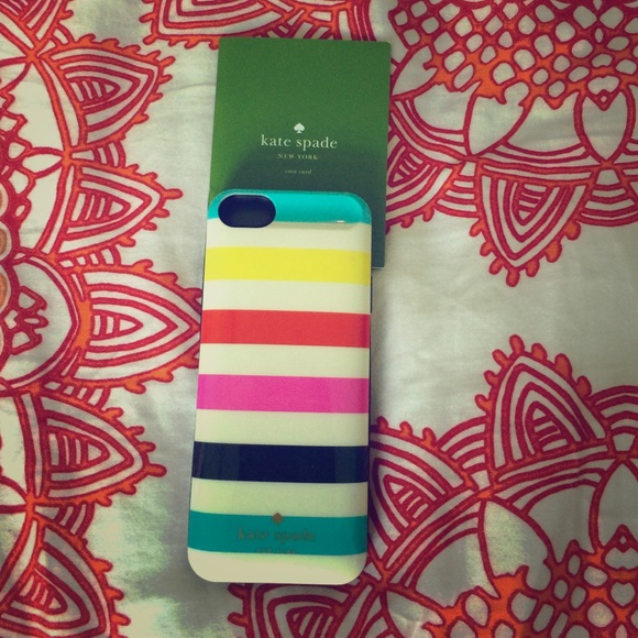 Kate Spade iPhone 5/5s charging phone case