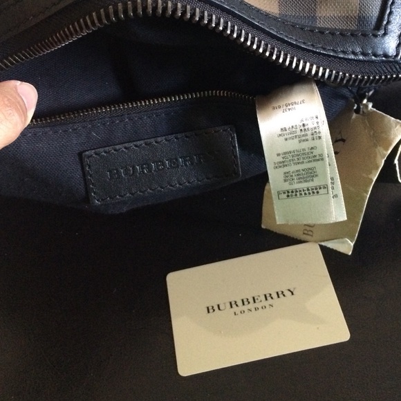 🚫SOLD Burberry Empson Hand Bag - Picture 4 of 4