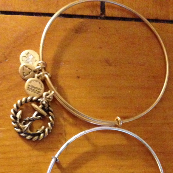 Alex and ani anchor