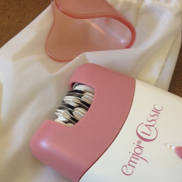 Emjoi Classic Hair Removal System