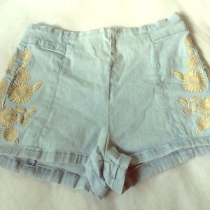 Size 3 Bullhead Hot Short