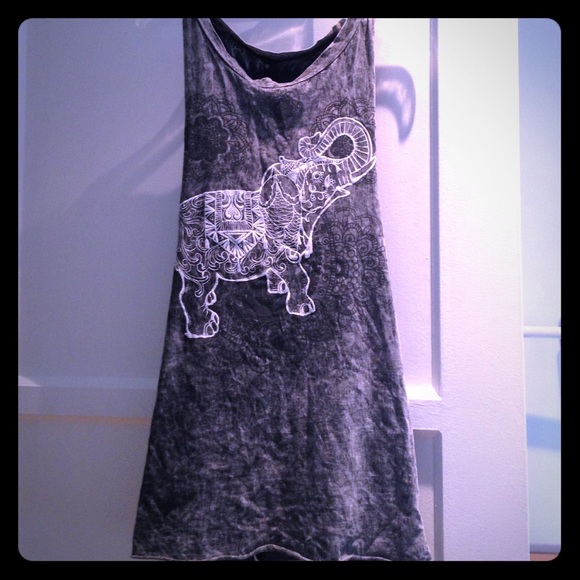 Elephant printed low back tank top