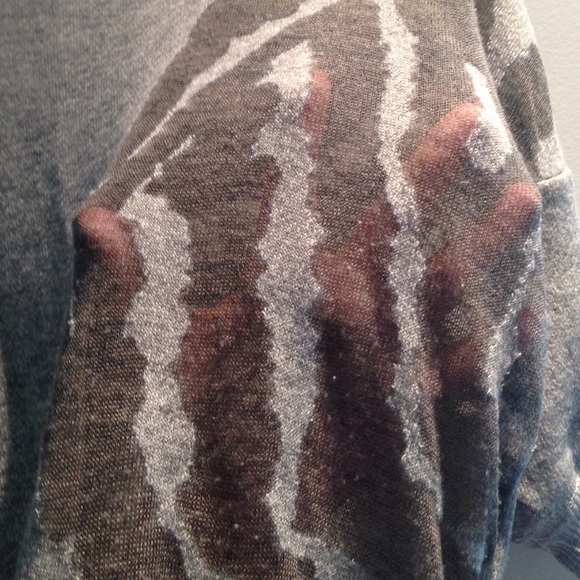 Lowest Price! Silence and noise sheer detailed top - Picture 2 of 3