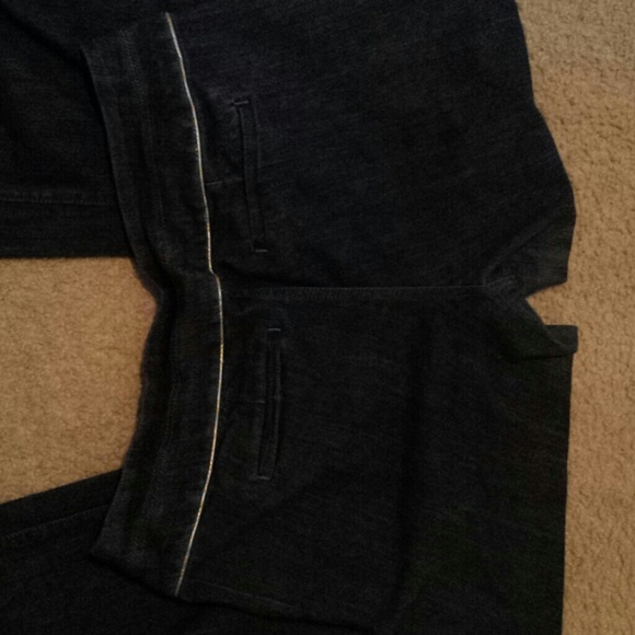 Jeans - Picture 3 of 4