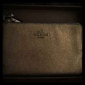 NWT Coach Metallic leather Small wristlet