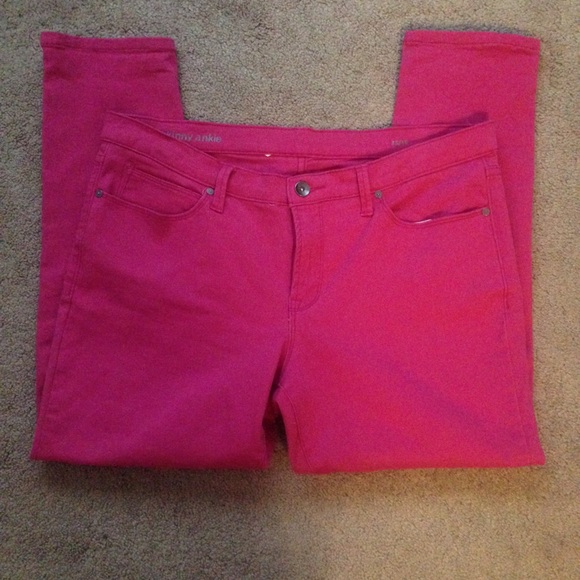 Pink Skinny ankle jeans