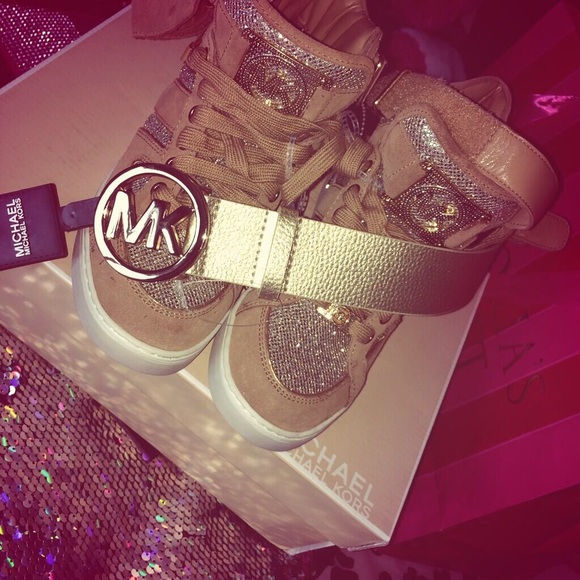 Micheal Kors Shoes💕 Size 7 Glitter Hightops