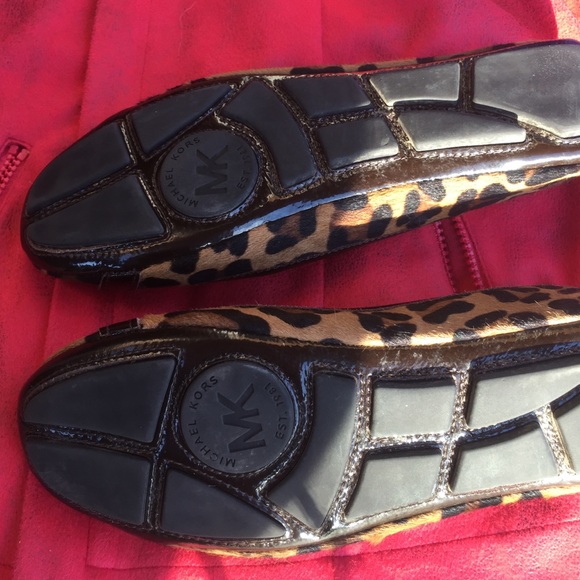 🚫SOLD🚫Michael Kors leopard flats - Picture 4 of 4