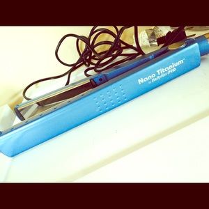 babyliss pro straightener