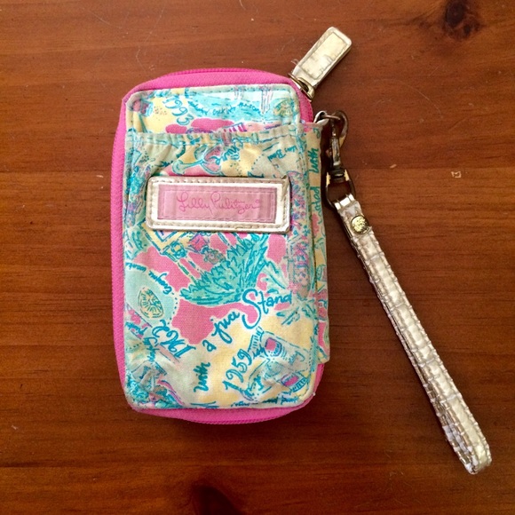 Lilly Pulitzer wristlet
