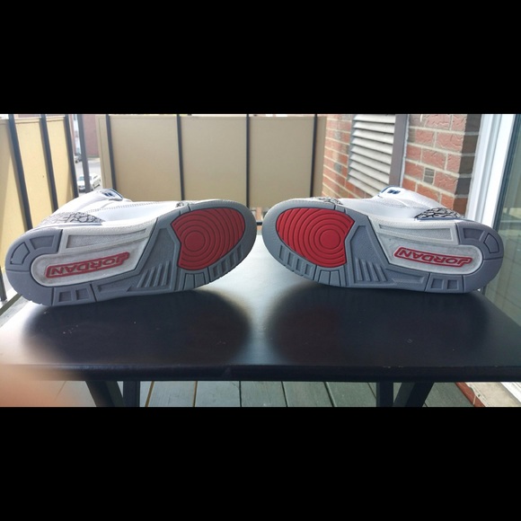 Jordan retro 3s - Picture 3 of 4