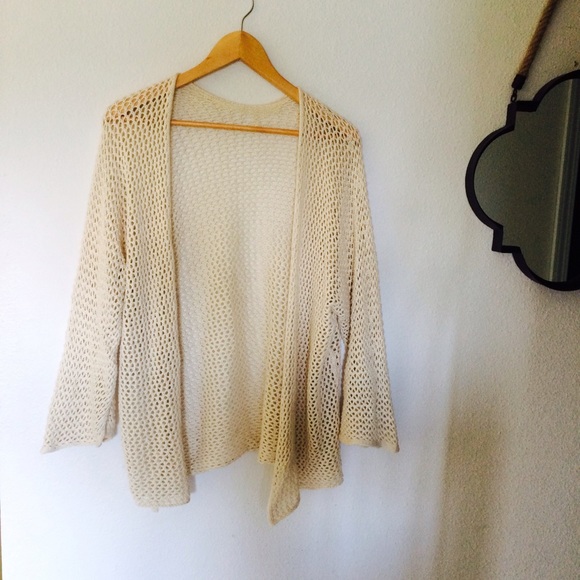 Brandy Melville Lucie Cardigan