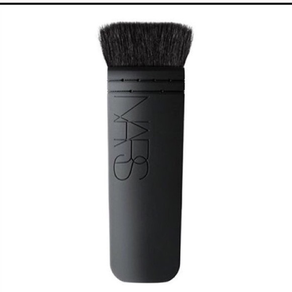 Nars Ita Brush