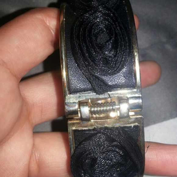 Hello kitty watch - Picture 3 of 4