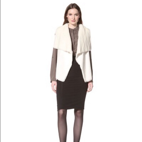 Shearling vest - Picture 4 of 4