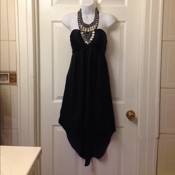 Hi-Lo Formal Dress - Picture 3 of 4