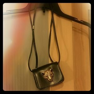 Urban outfitter black and gold tiger head bag