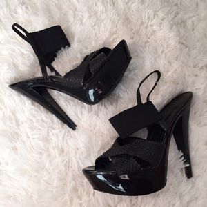 Jessica Simpson Genm Black Platform Heels 6.5