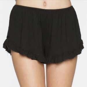 Cute brandy Melville look alike black shorts