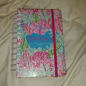 SOLD🚫🚫🚫Lilly Pulitzer Agenda Aug 2013- Dec 2014