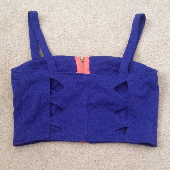 Electric colored crop top - Picture 2 of 3