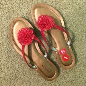 Red Flower Sandals NEW NEVER WORN