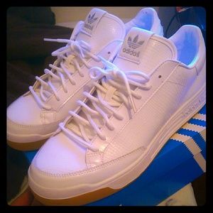 Addidas shoes