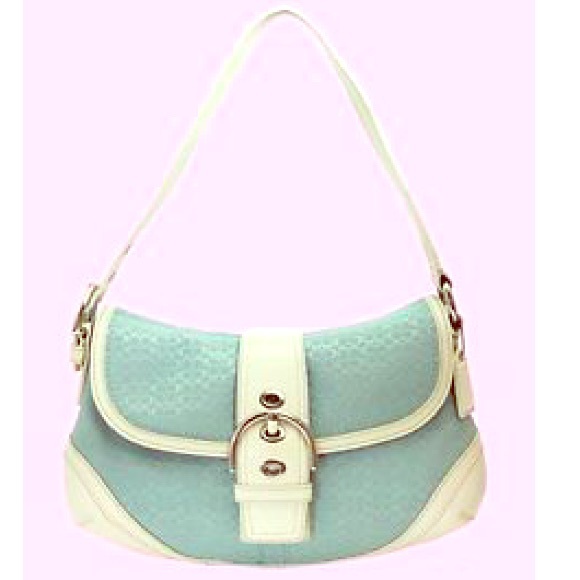 BUNDLE: 💯 Authentic Coach signature bag & wallet