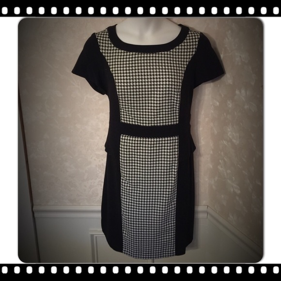 SOLD - Picture 2 of 4