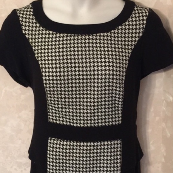 SOLD - Picture 4 of 4