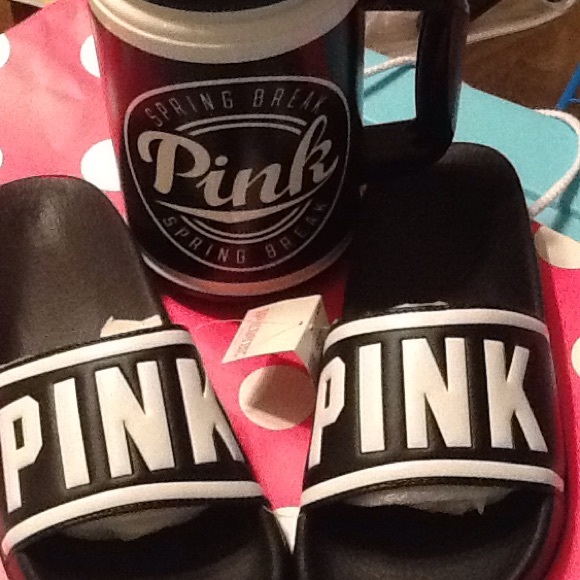 SOLD BNWT VS PINK CHUG MUG & SLIDE sandal - Picture 4 of 4