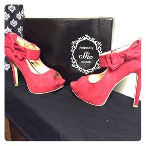 Red Stilettos with Bow Accent