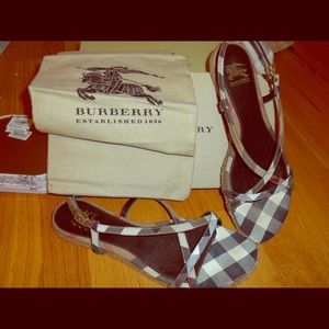 Burberry sandals