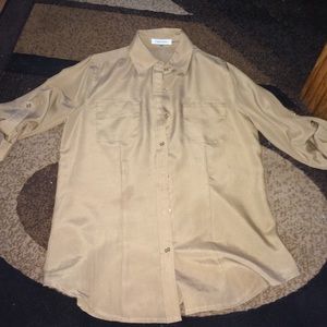 Cute dressy Calvin Klein button up.