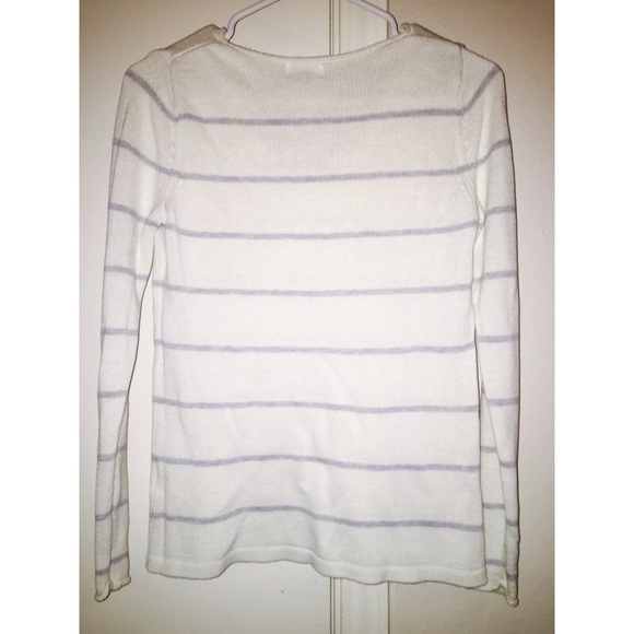 Sweater - Picture 2 of 3