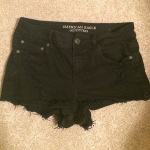 American Eagle black high waisted shorts