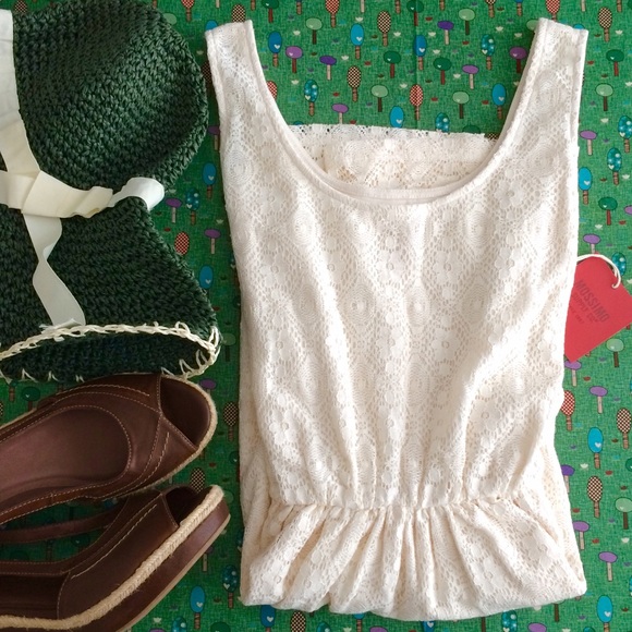 Mossimo Supply Co. Dresses & Skirts - 🎉HP🎉 Mossimo cream crochet dress