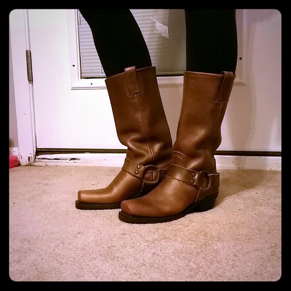 **ON HOLD**Rustic biker boots- camel brown