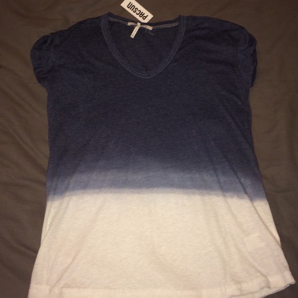 BRAND NEW LA hearts shirt!