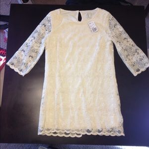 White lace dress