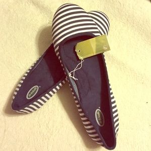 *NEW WITH TAG* Dr. Scholl's Ballet Flats