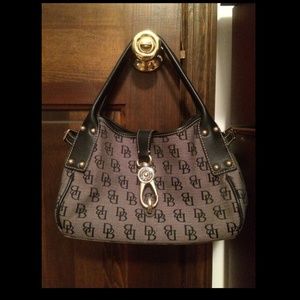 Dooney & Bourke handbag