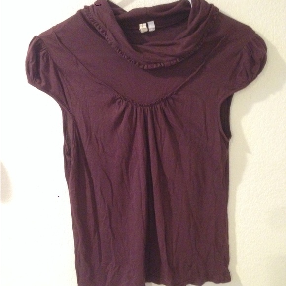 Soft short sleeve purple shirt.
