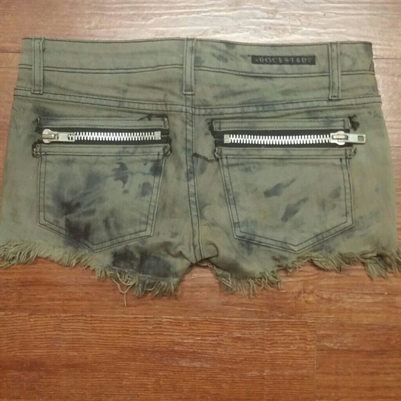 Reduced: ROCKSTAR DENIM SHORTS - Picture 2 of 4