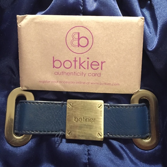 💯 Authentic Botkier hobo - Picture 2 of 4