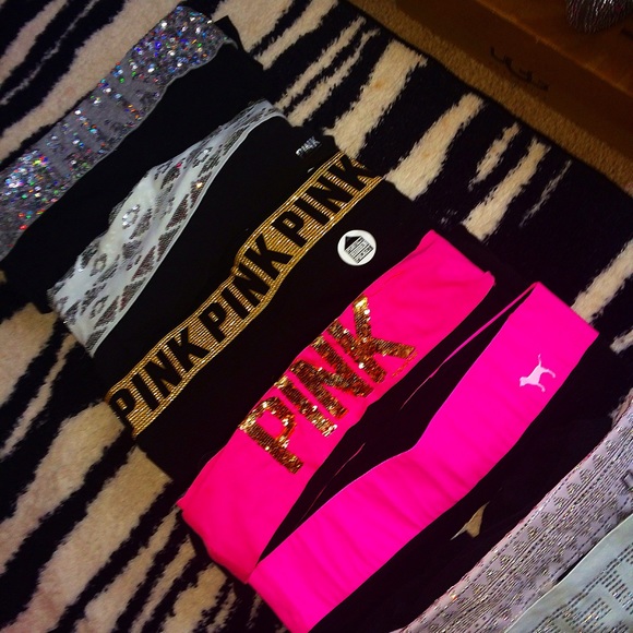 YOGA PANTS LOT OF 4💕