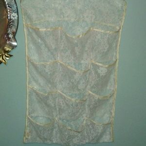 ORGANIZER bundled=sold