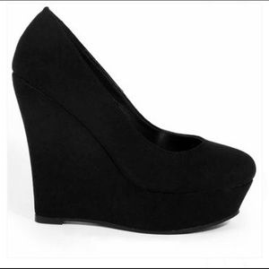 **BRAND NEW BLACK WEDGES-Make an offer !!!!!!