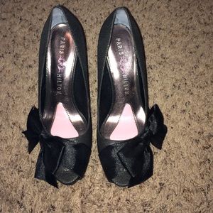 Black Paris Hilton Bow Heels